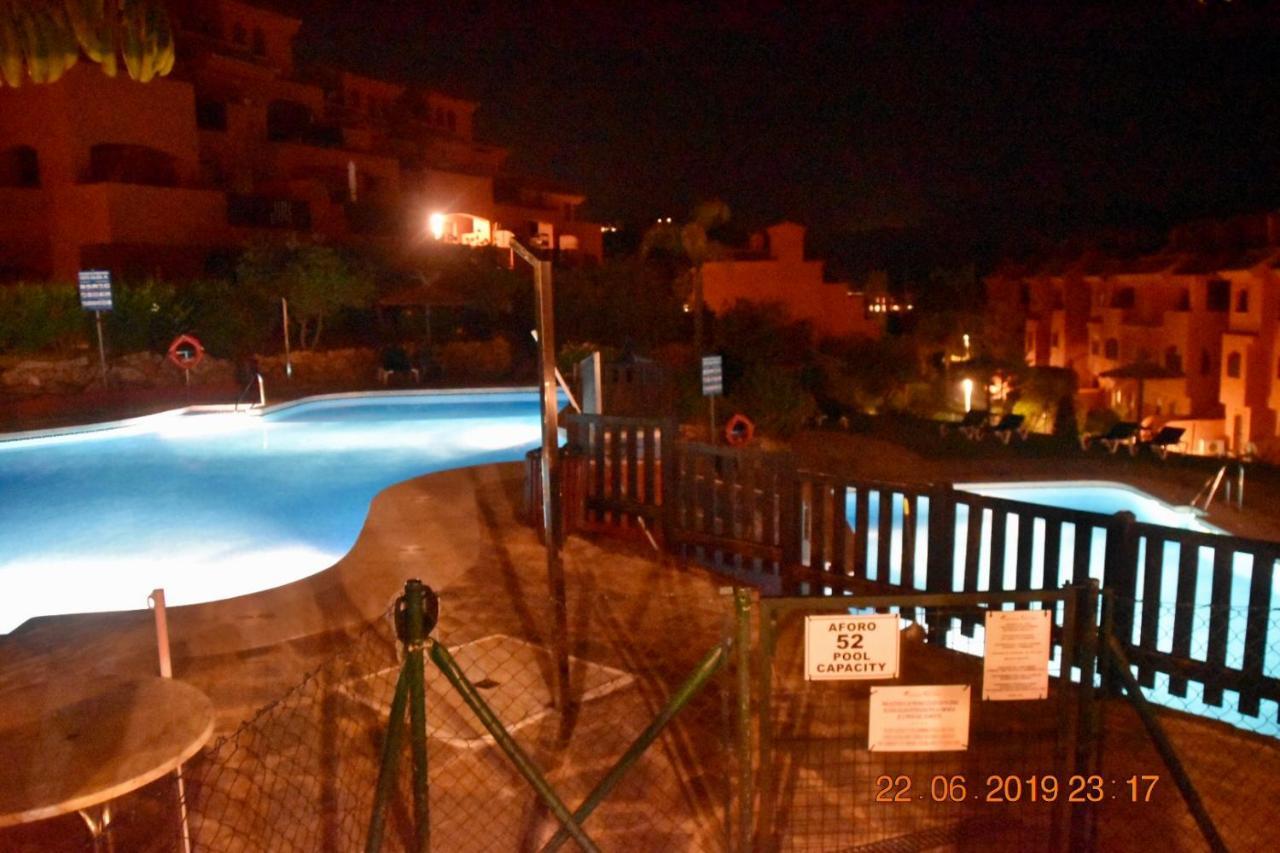 Beautiful 2-Bed Bathrooms Estepona Apartment Exterior foto